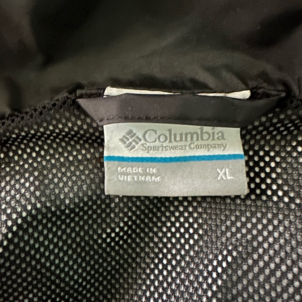 Men’s XL Columbia Rain Jacket - Black